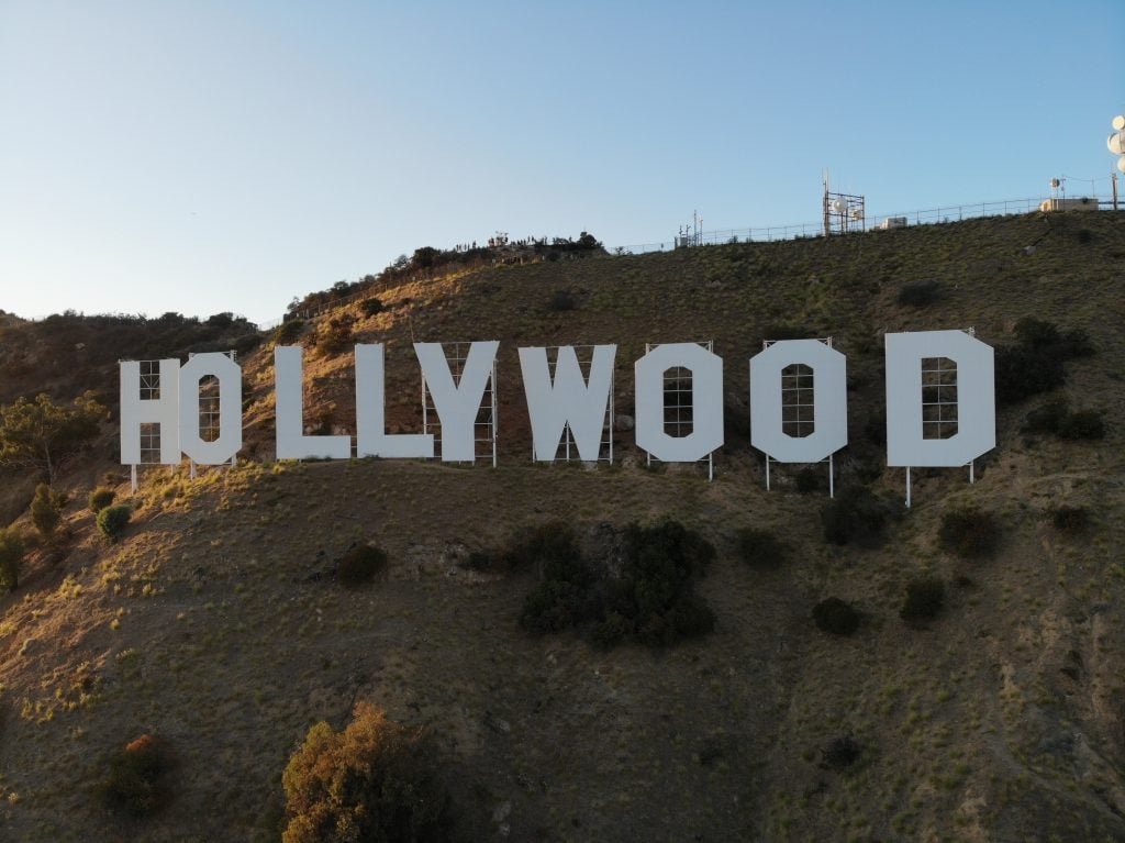 hollywood sign in los angeles